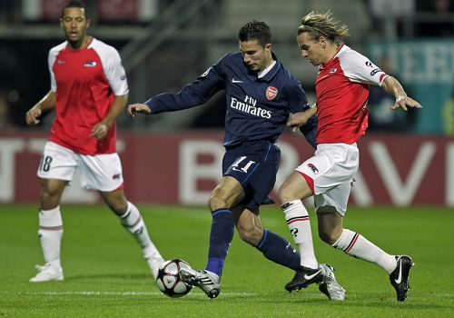 跑动积极 跑动积极