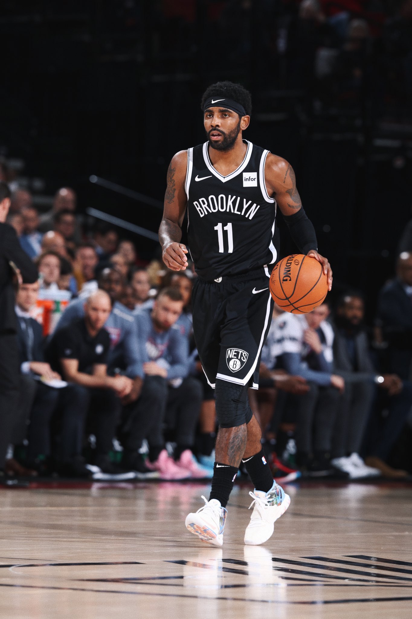 却已经在英 却已经在英