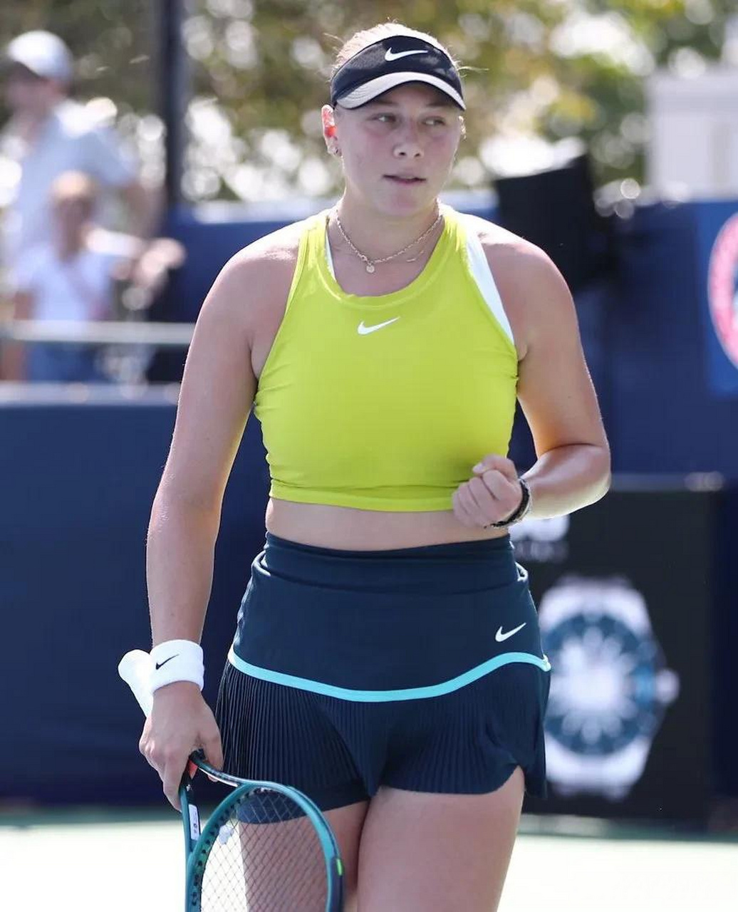 新疆队内讧 新疆队内讧