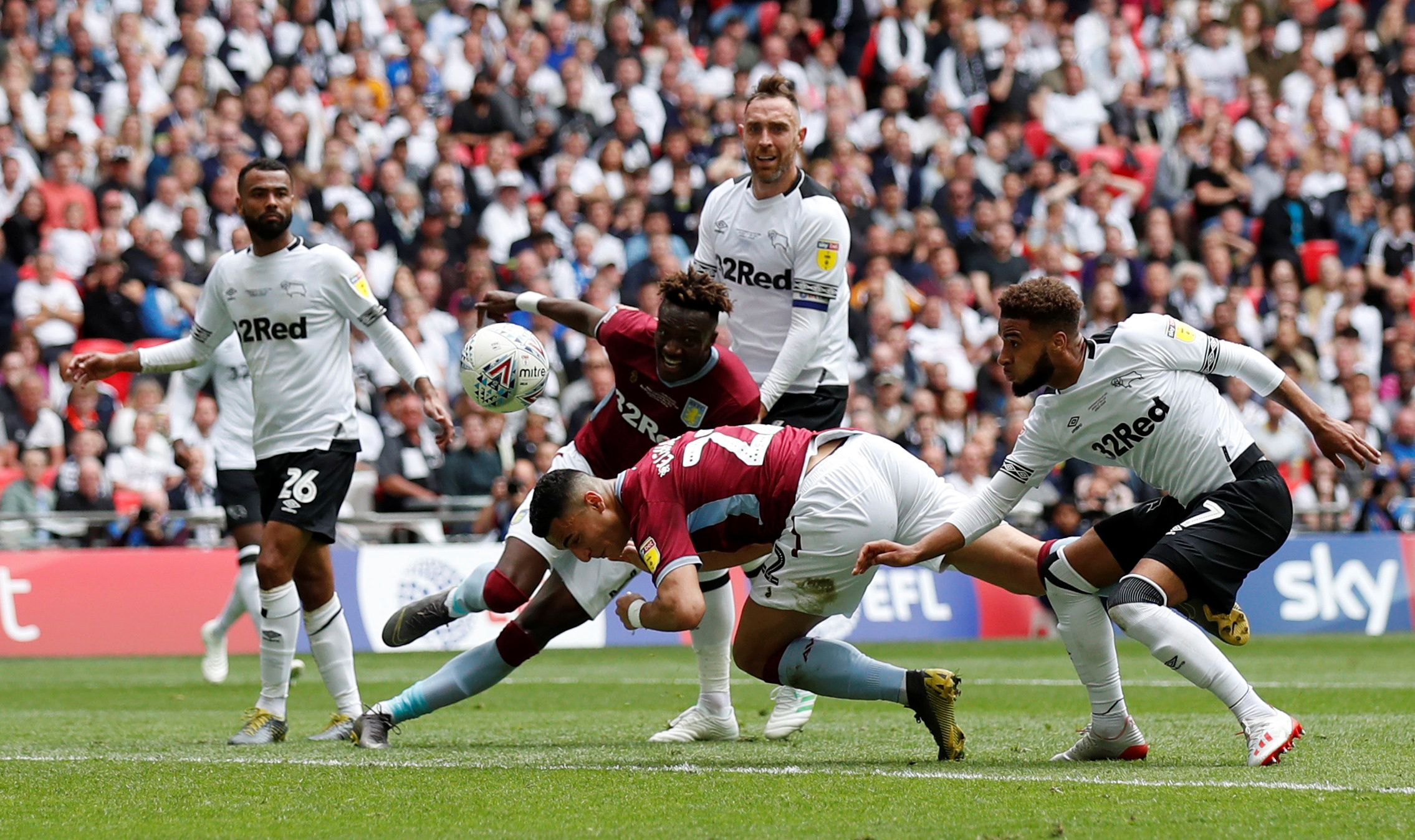 坡底起跳延 坡底起跳延